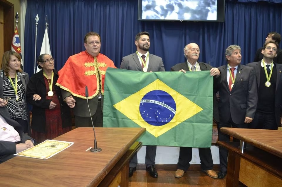 Medalha Tiradentes - O Alferes do Brasil